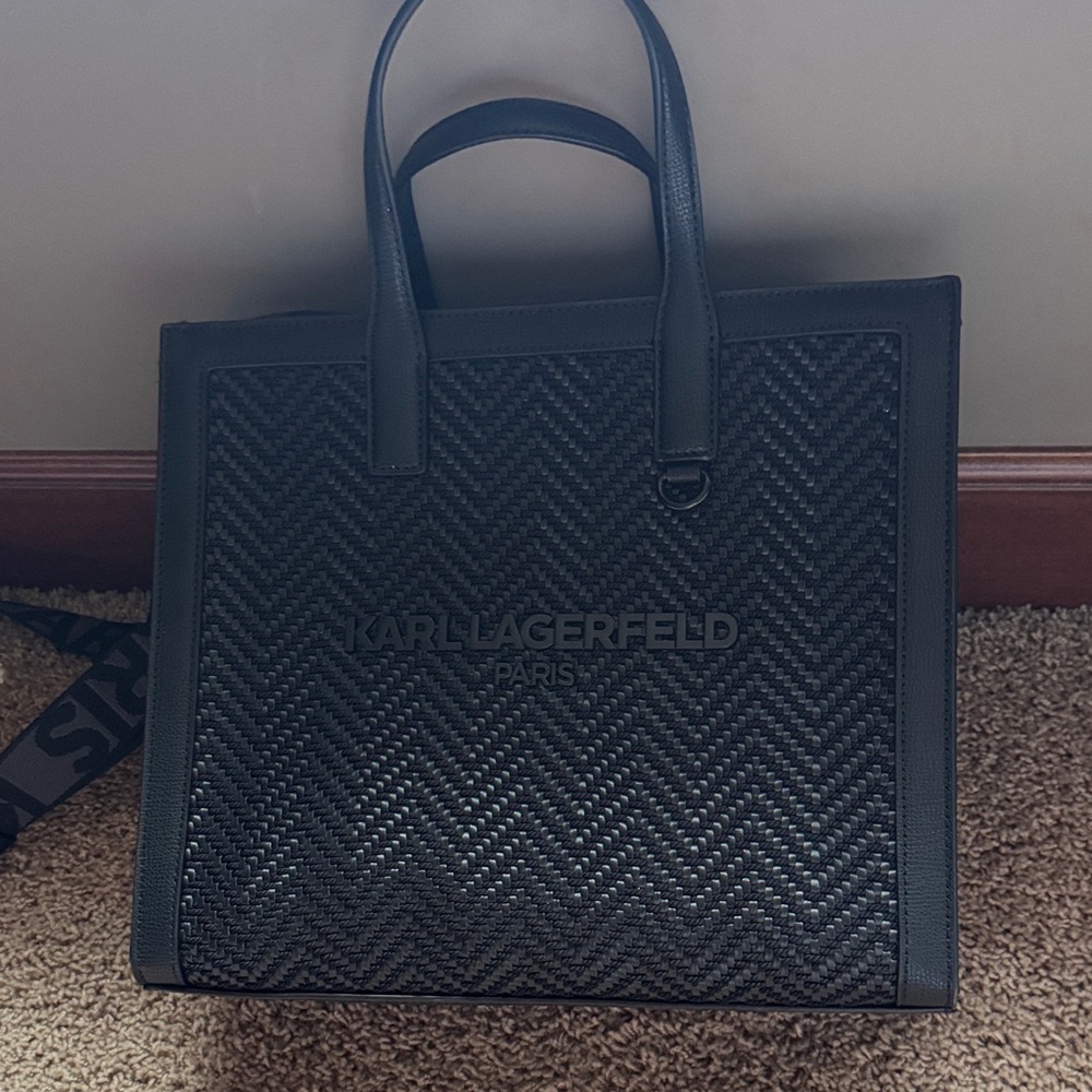 NWT Karl Lagerfeld Paris Black Woven Chevron Tote Bag LH1BLABL